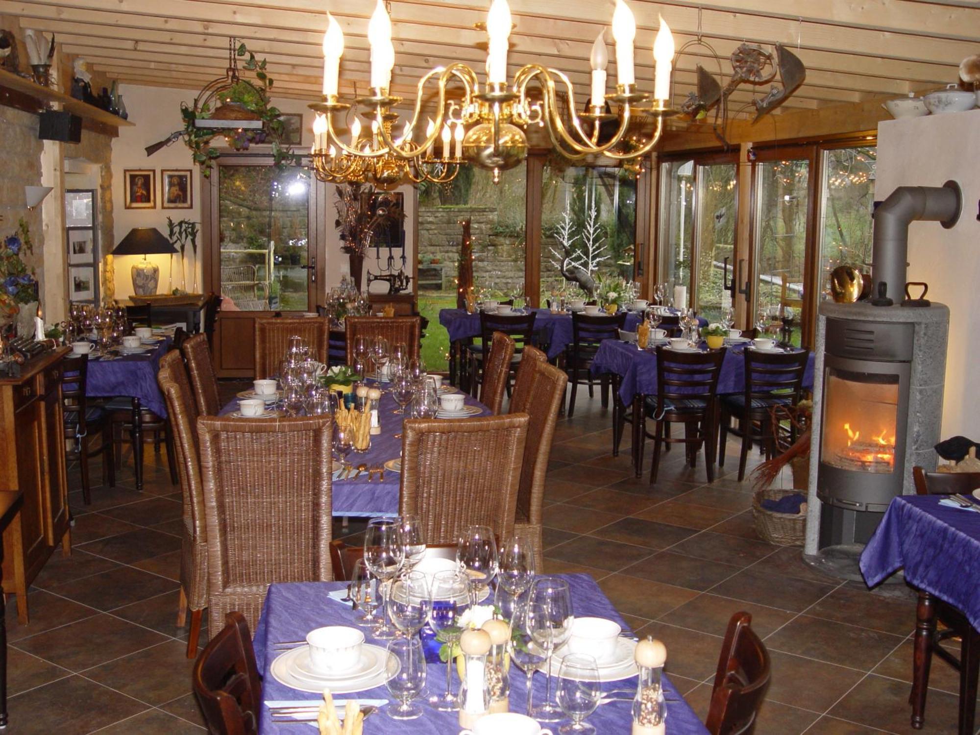 Hotel Altes Zollhaus Naehe Luxemburg Ammeldingen an der Our Esterno foto